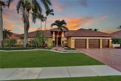 6606 Newport Lake Circle Boca Raton FL 33496