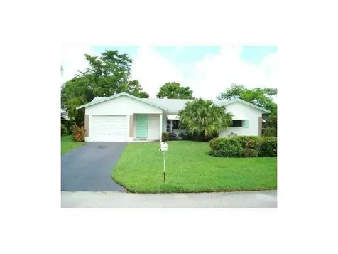 7314 NW 94th Avenue Tamarac FL 33321