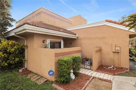 12000 S Las Palmas Drive Pembroke Pines FL 33025
