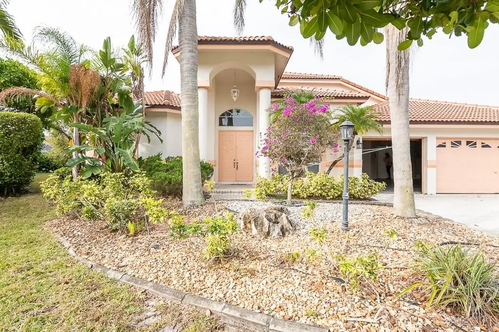 4968 NW 106th Way Coral Springs FL 33076