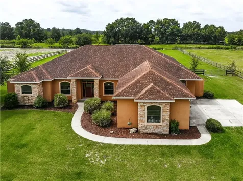 16814 W Highway 326 Morriston FL 32668