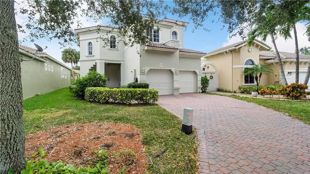 12462 NW 57th Street Coral Springs FL 33076