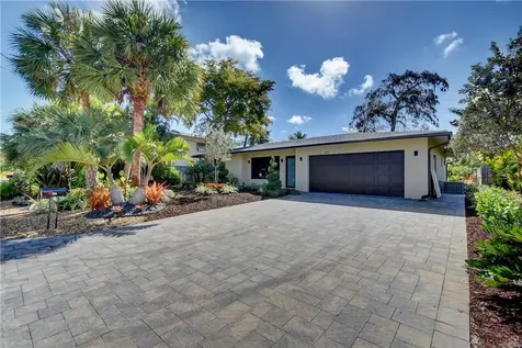 300 NE 30th Street Wilton Manors FL 33334