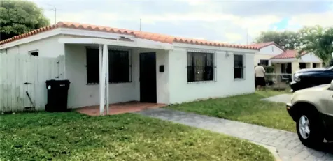 1550 NE 171st Street North Miami Beach FL 33162