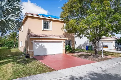 10561 SW 13th Court Pembroke Pines FL 33025