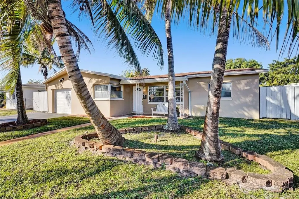 7517 Grant Court Hollywood FL 33024