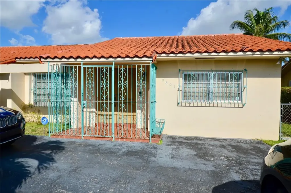 9801 SW 6th Street Miami FL 33174