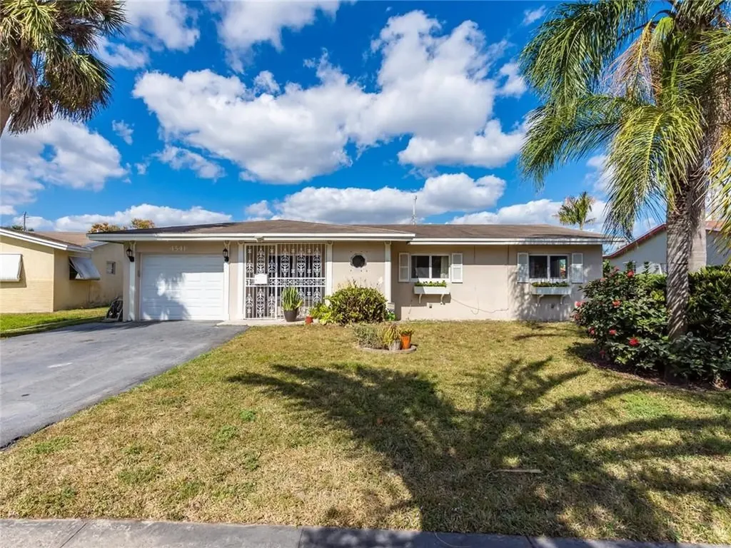 4541 NW 33rd Street Lauderdale Lakes FL 33319