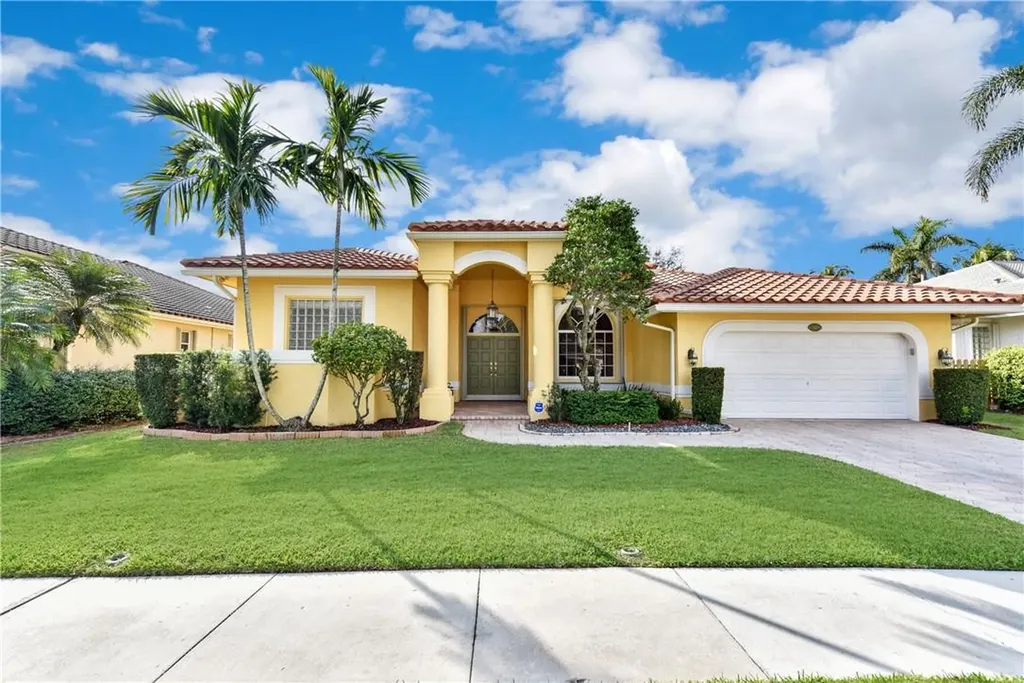 127 NW 108th Terrace Plantation FL 33324