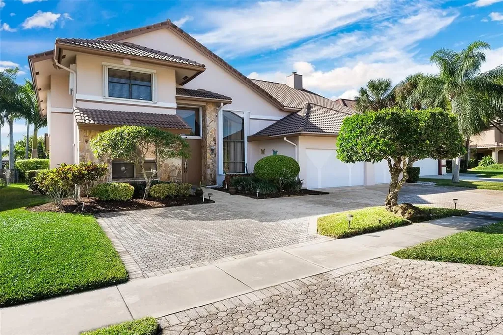 9840 SW 3rd Court Plantation FL 33324