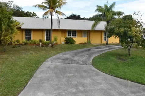 18433 SW 87th Place Cutler Bay FL 33157