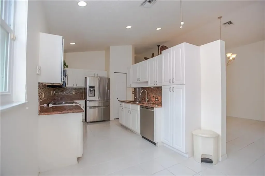 3576 Canary Palm Court Pompano Beach FL 33069