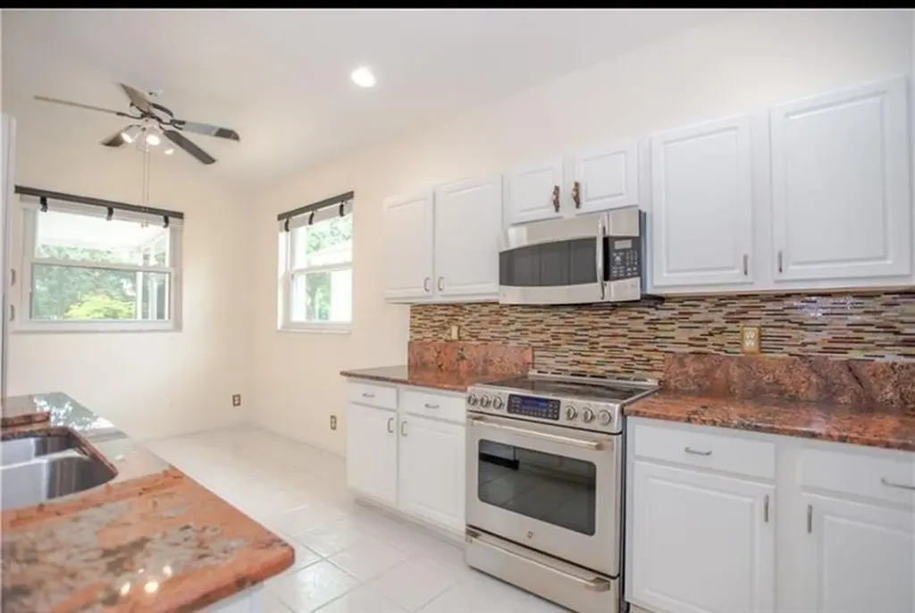 3576 Canary Palm Court Pompano Beach FL 33069