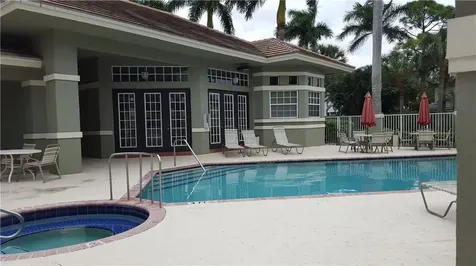 3576 Canary Palm Court Pompano Beach FL 33069