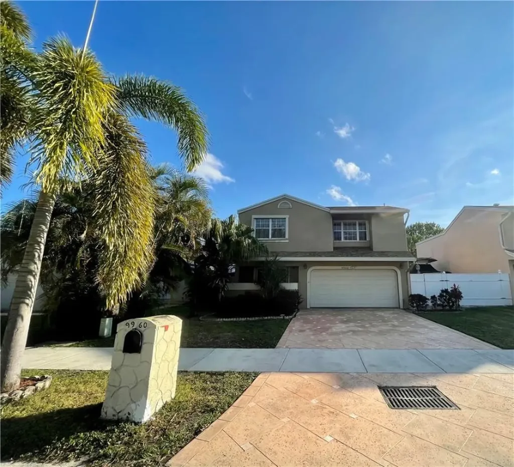 9960 SW 59th Court Cooper City FL 33328