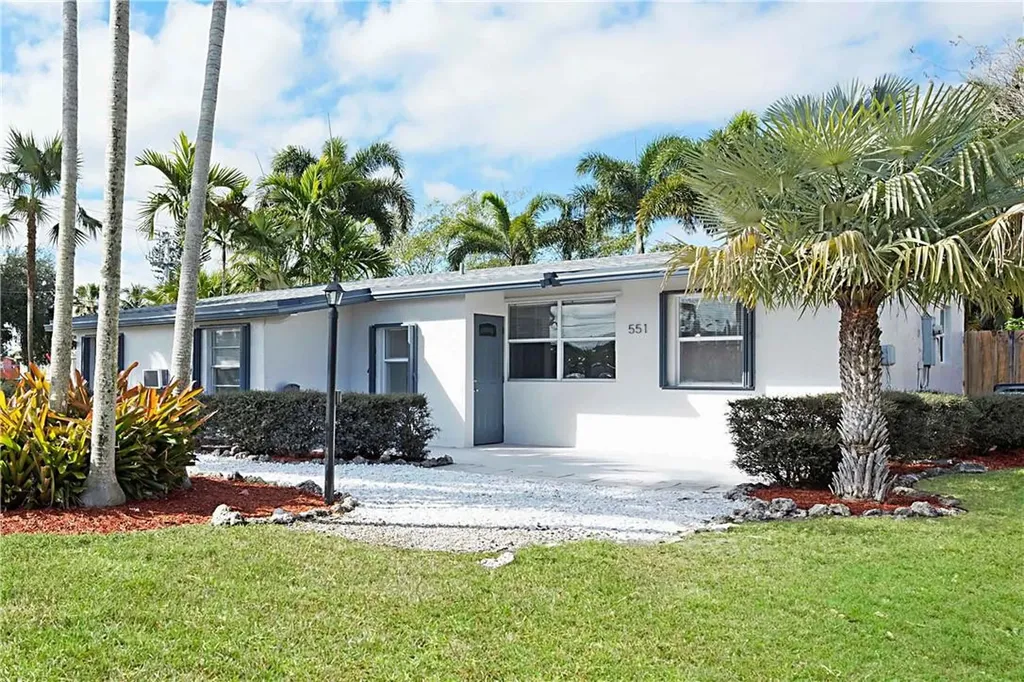 551 SW 50th Avenue Margate FL 33068