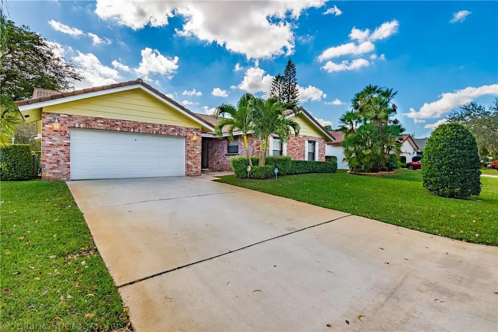 7014 NW 40th Street Coral Springs FL 33065