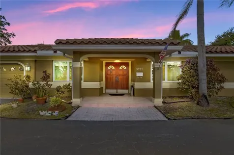5721 SW 5th Street Plantation FL 33317