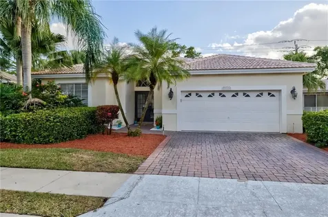 7712 NW 78th Place Tamarac FL 33321