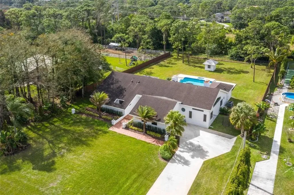 6047 NW 66th Way Parkland FL 33067