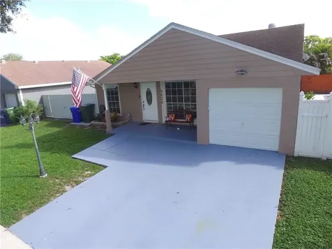 8620 SW 14th Court Pembroke Pines FL 33025