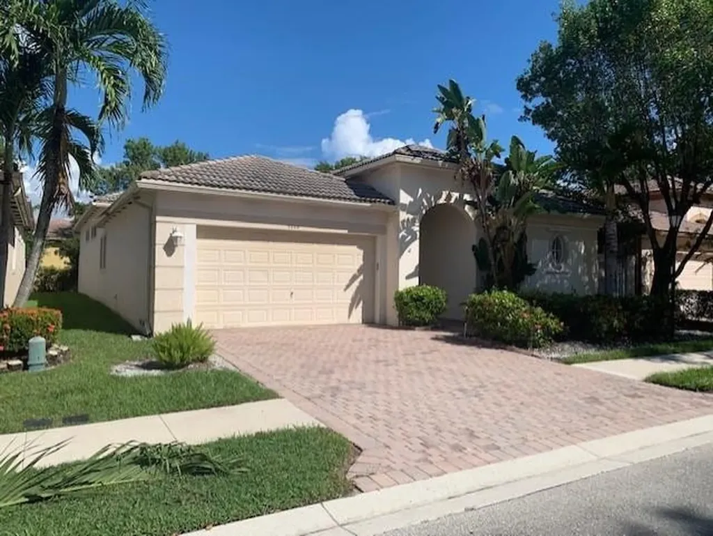 5808 NW 122nd Drive Coral Springs FL 33076
