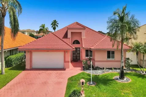 1131 SW 115th Avenue Pembroke Pines FL 33025