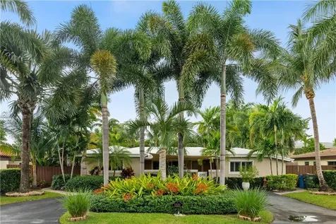 1310 NE 41st Street Oakland Park FL 33334