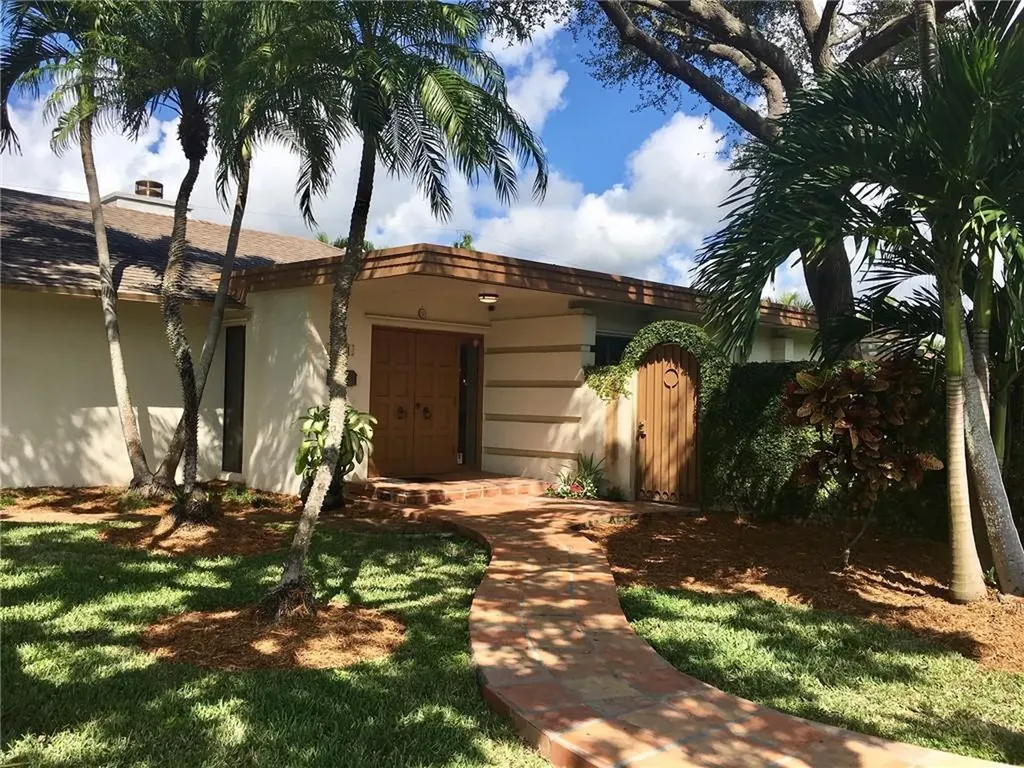 8301 SW 184th Terrace Cutler Bay FL 33157