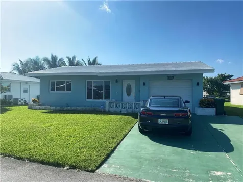 4762 NW 49th Court Tamarac FL 33319