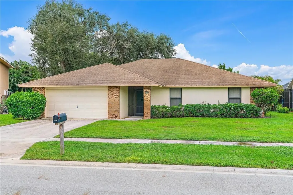 10795 Cambay Circle Boynton Beach FL 33437