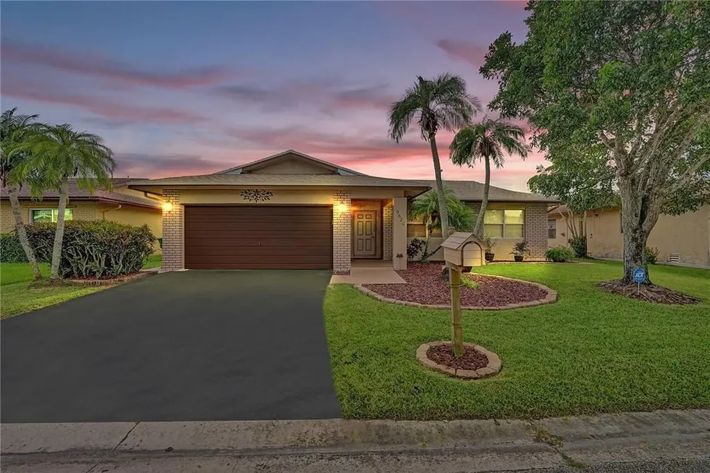 9620 NW 83rd Street Tamarac FL 33321