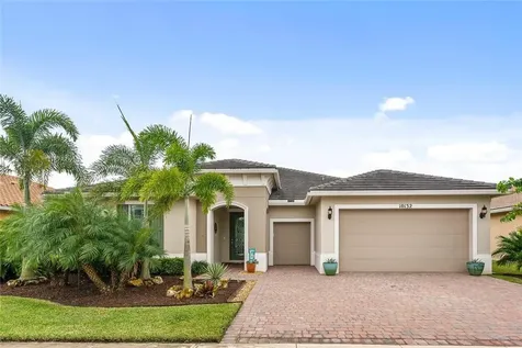 10132 SW Cypress Wood Court Port St Lucie FL 34987