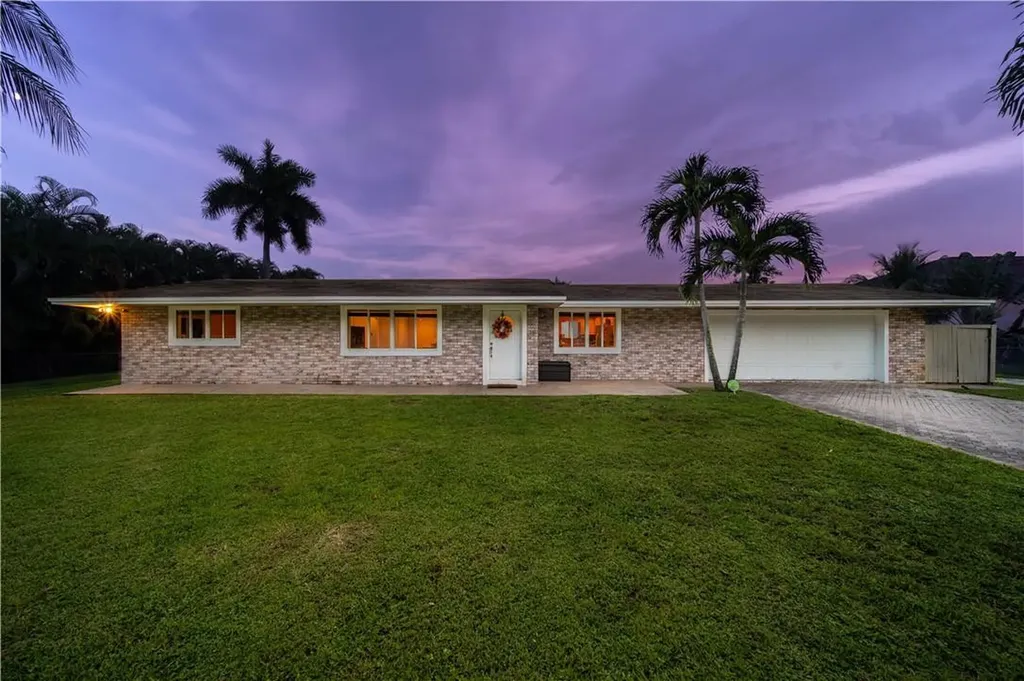 14190 SW 24th Street Davie FL 33325