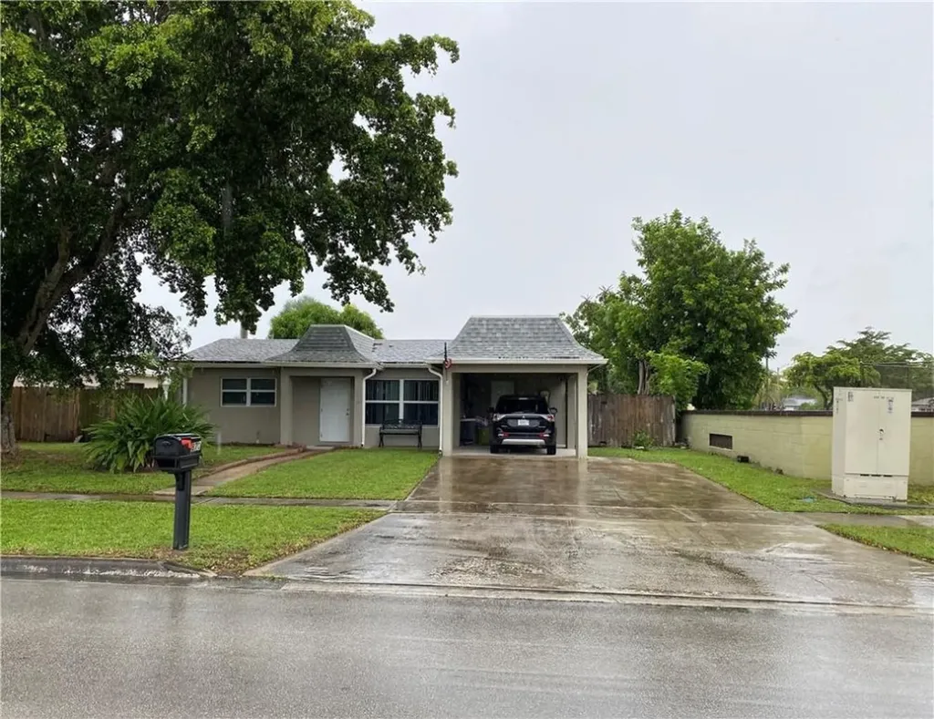 870 SW 51st Avenue Margate FL 33068