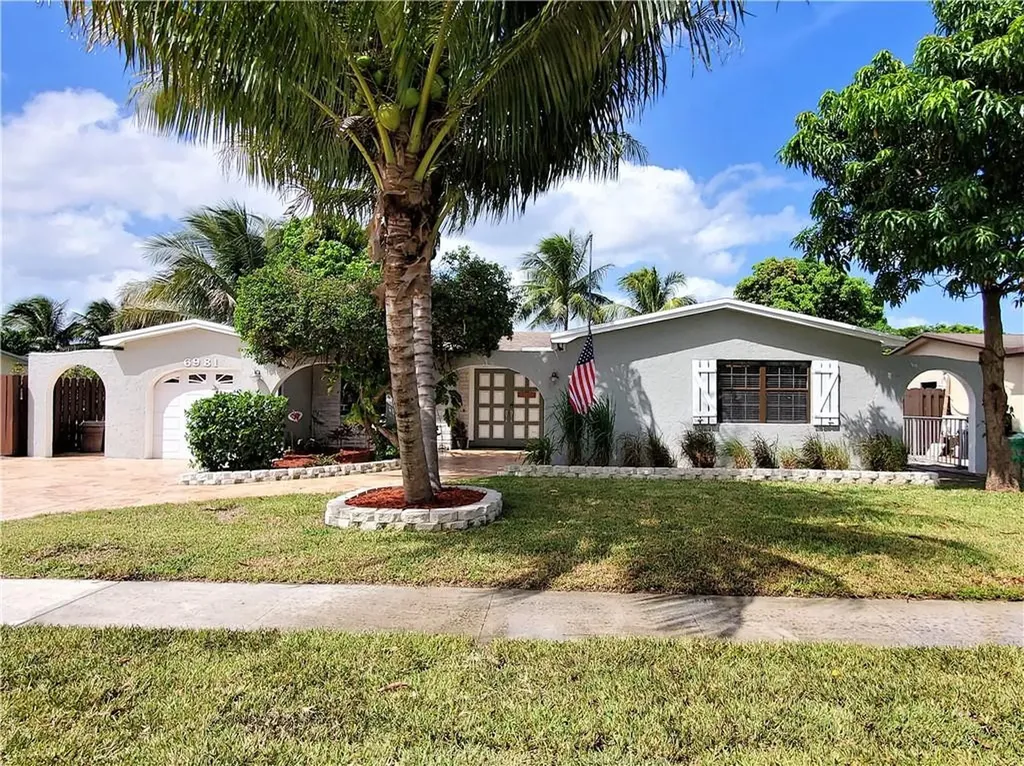 6981 NW 5th Place Margate FL 33063