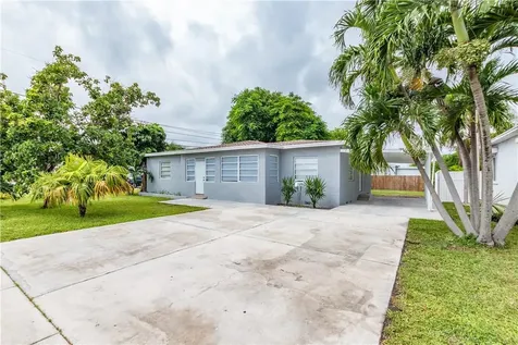 902 N 26th Avenue Hollywood FL 33020