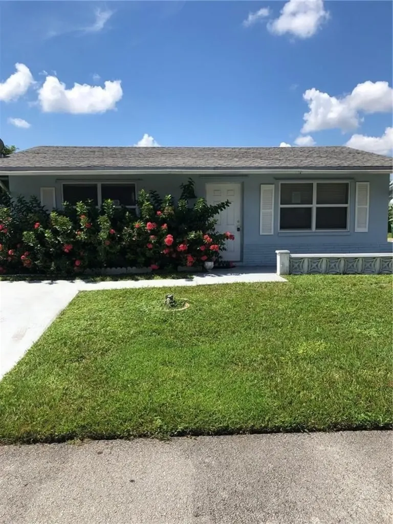 4802 NW 50th Court Tamarac FL 33319