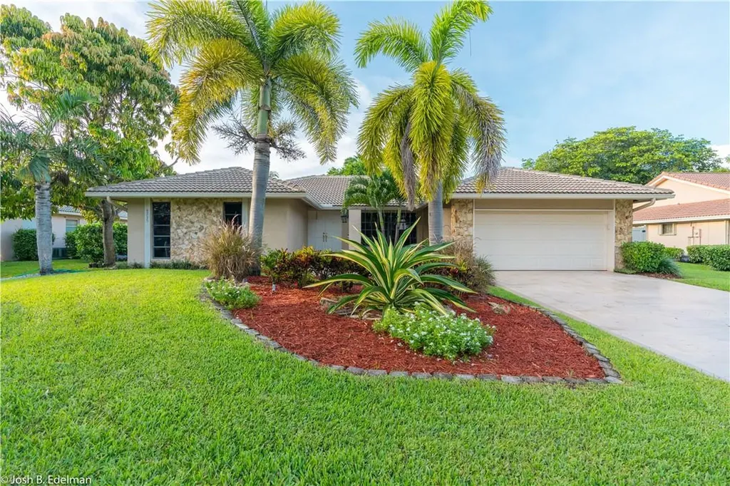 9735 NW 5th Court Coral Springs FL 33071