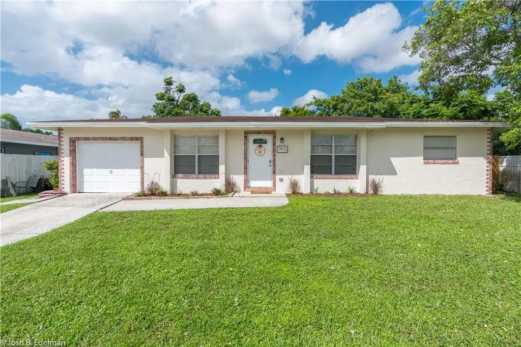 7915 NW 8th Court Margate FL 33063