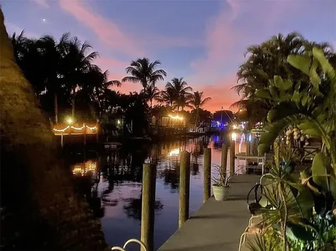170 SE 11th Street Pompano Beach FL 33060