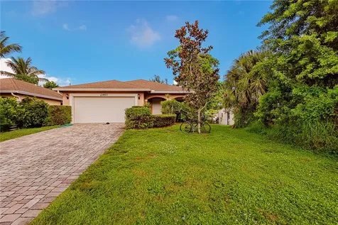 2957 SE Delmar Street Stuart FL 34997