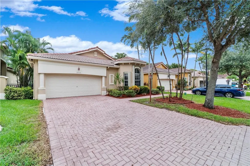 5804 NW 120th Avenue Coral Springs FL 33076