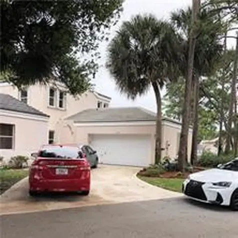 1058 Island Manor Drive Greenacres FL 33413
