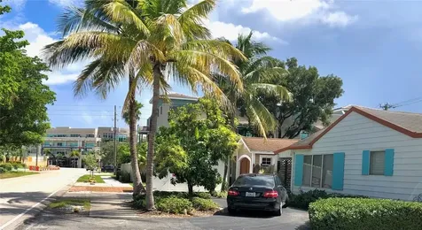 430 NE 21st Court Wilton Manors FL 33305