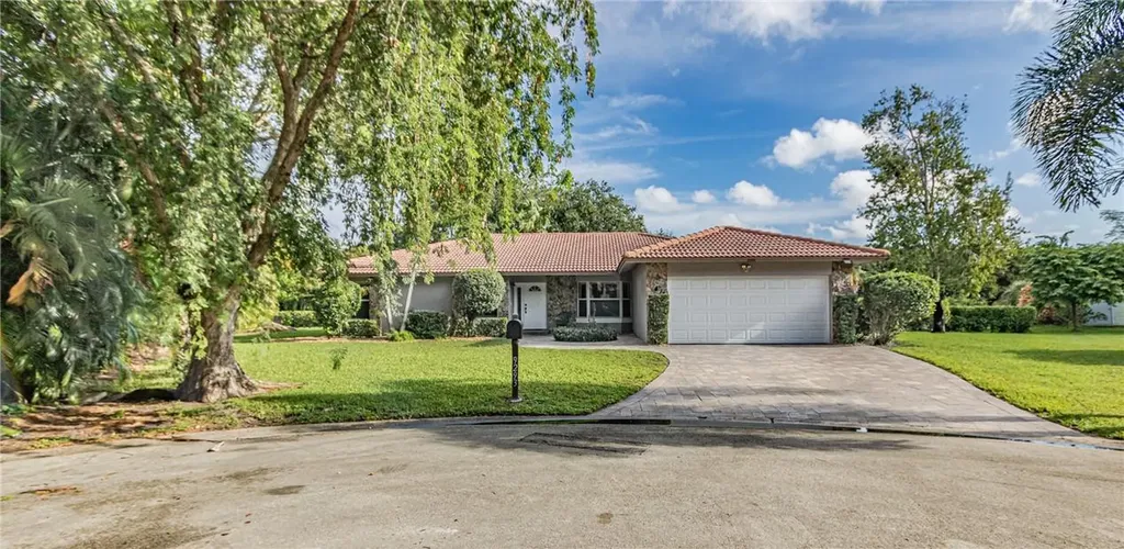 9293 NW 5th Court Coral Springs FL 33071