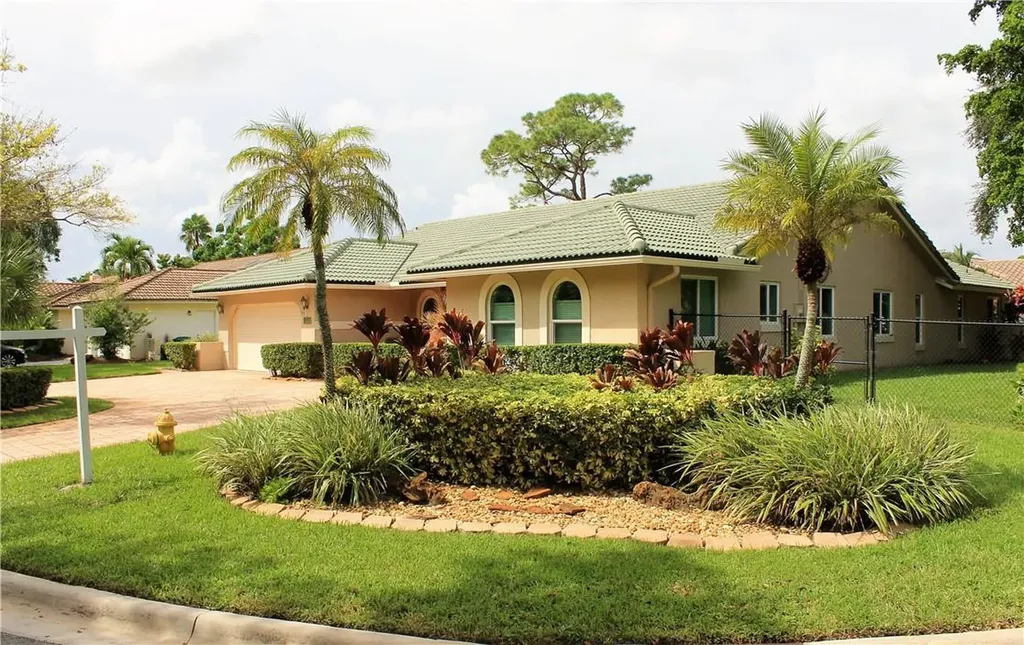 8505 NW 49th Drive Coral Springs FL 33067