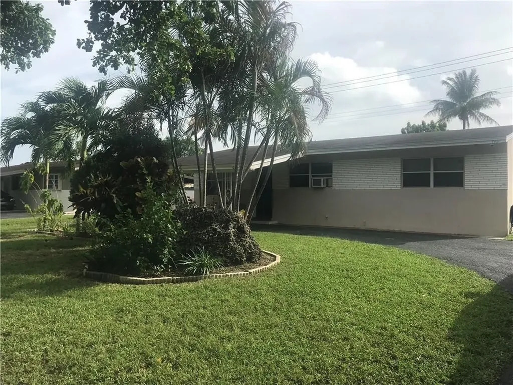 601 N 68th Avenue Hollywood FL 33024