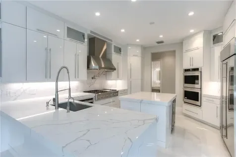 10271 Sweet Bay Street Plantation FL 33324