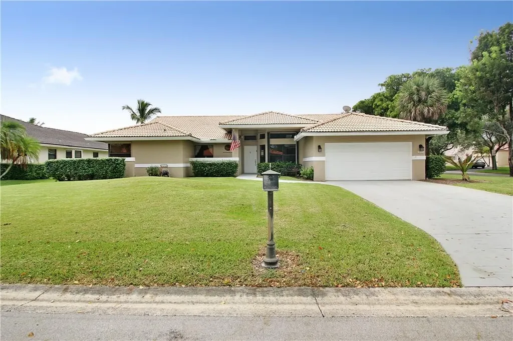 8446 NW 55th Court Coral Springs FL 33067